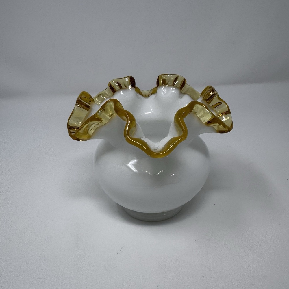 Fenton Gold Crest Glass Vase with Amber Ruffled Rim, 5 in Tall  Vintage - Picture 5 of 11